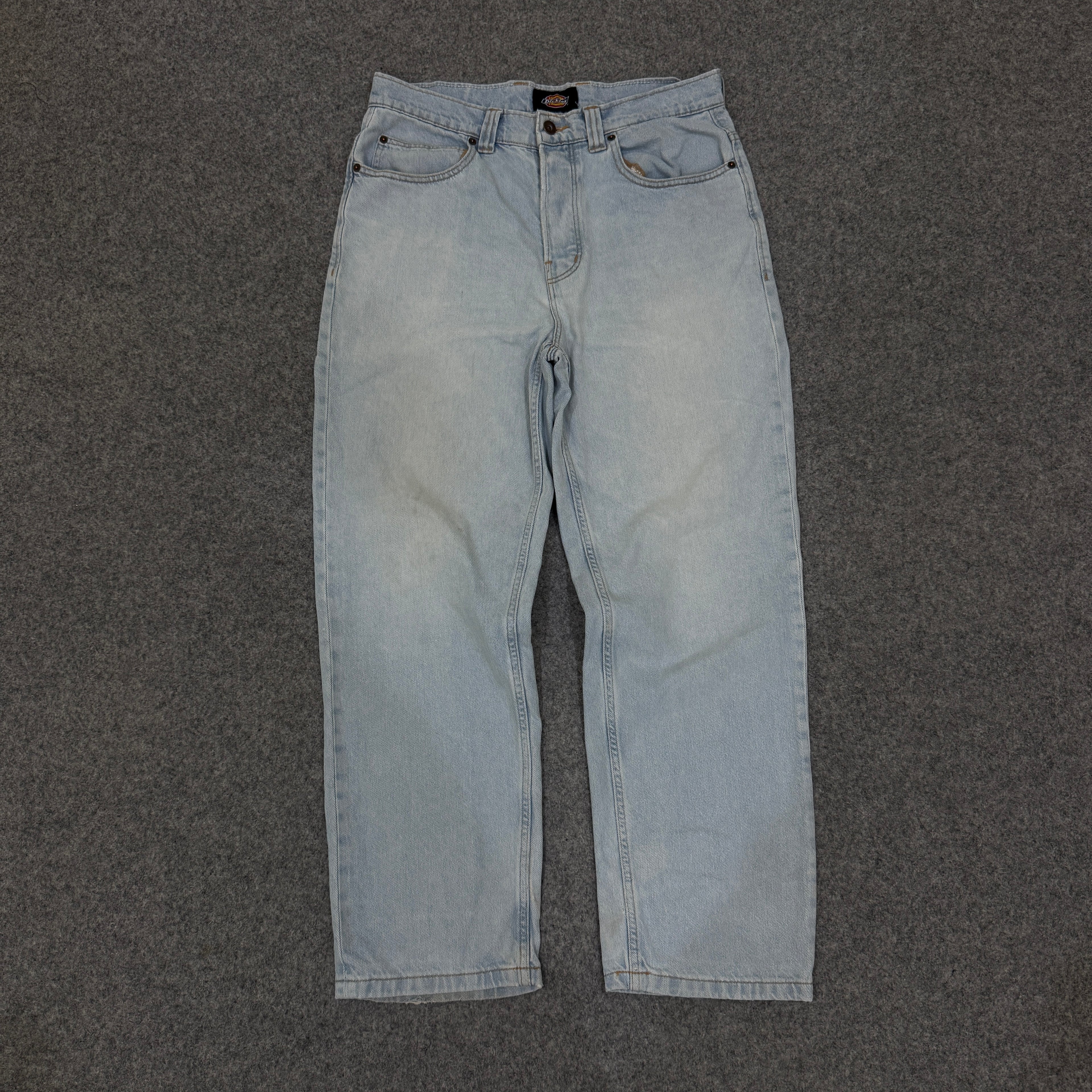 DICKIES (158)