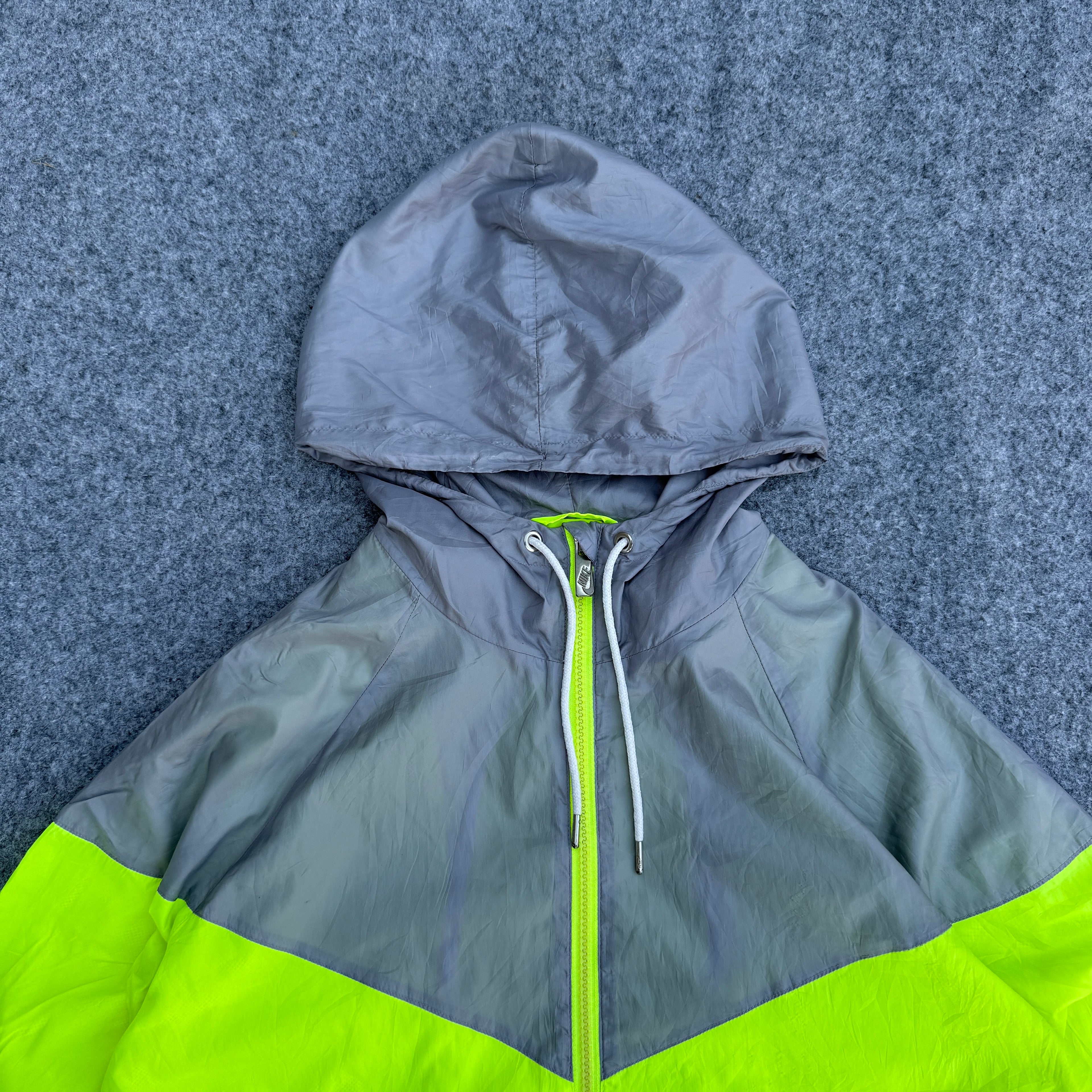 NIKE (32)