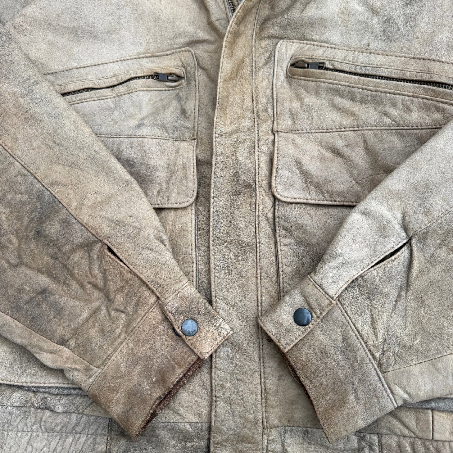 AEROPOSTALE VINTAGE LEATHER JACKET (26)