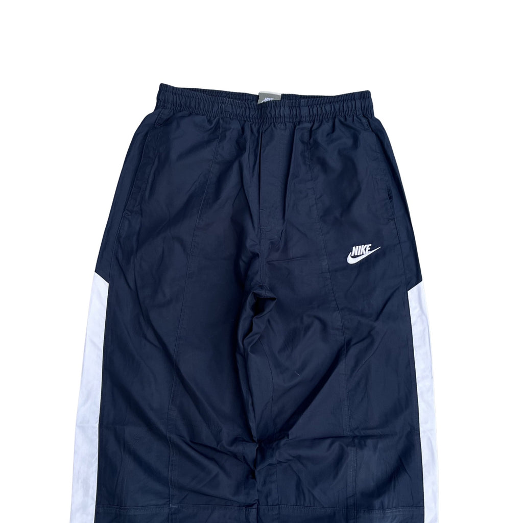 NIKE (215)