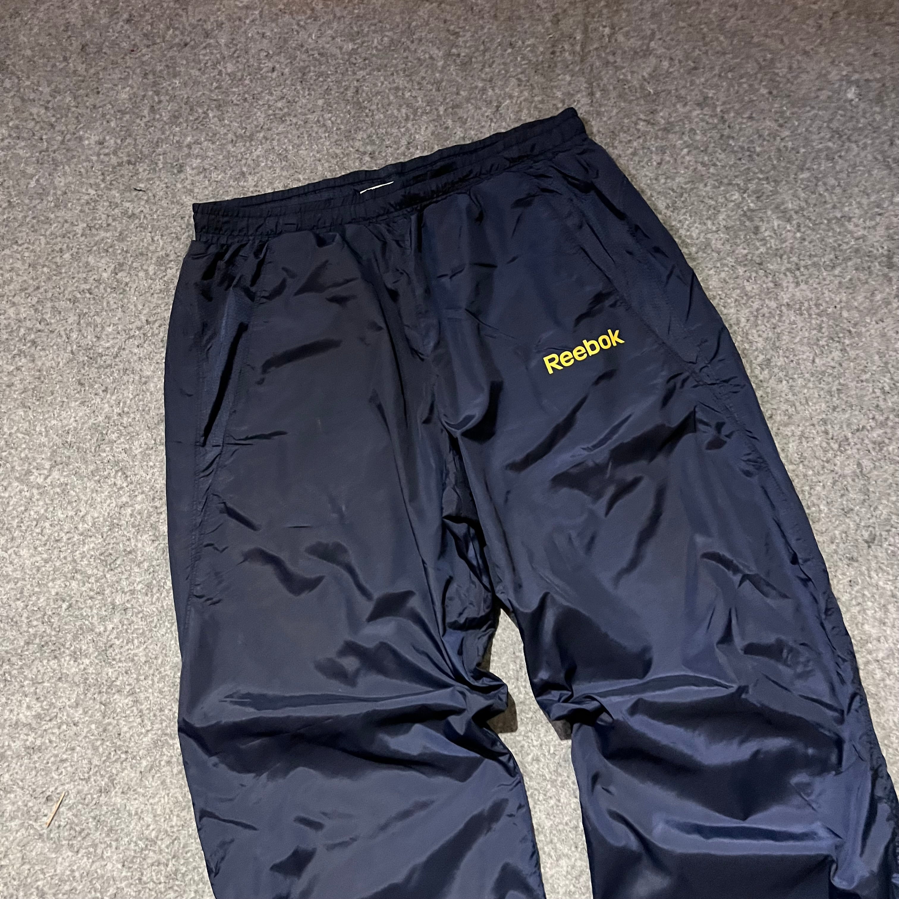 VINTAGE BAGGY REEBOK