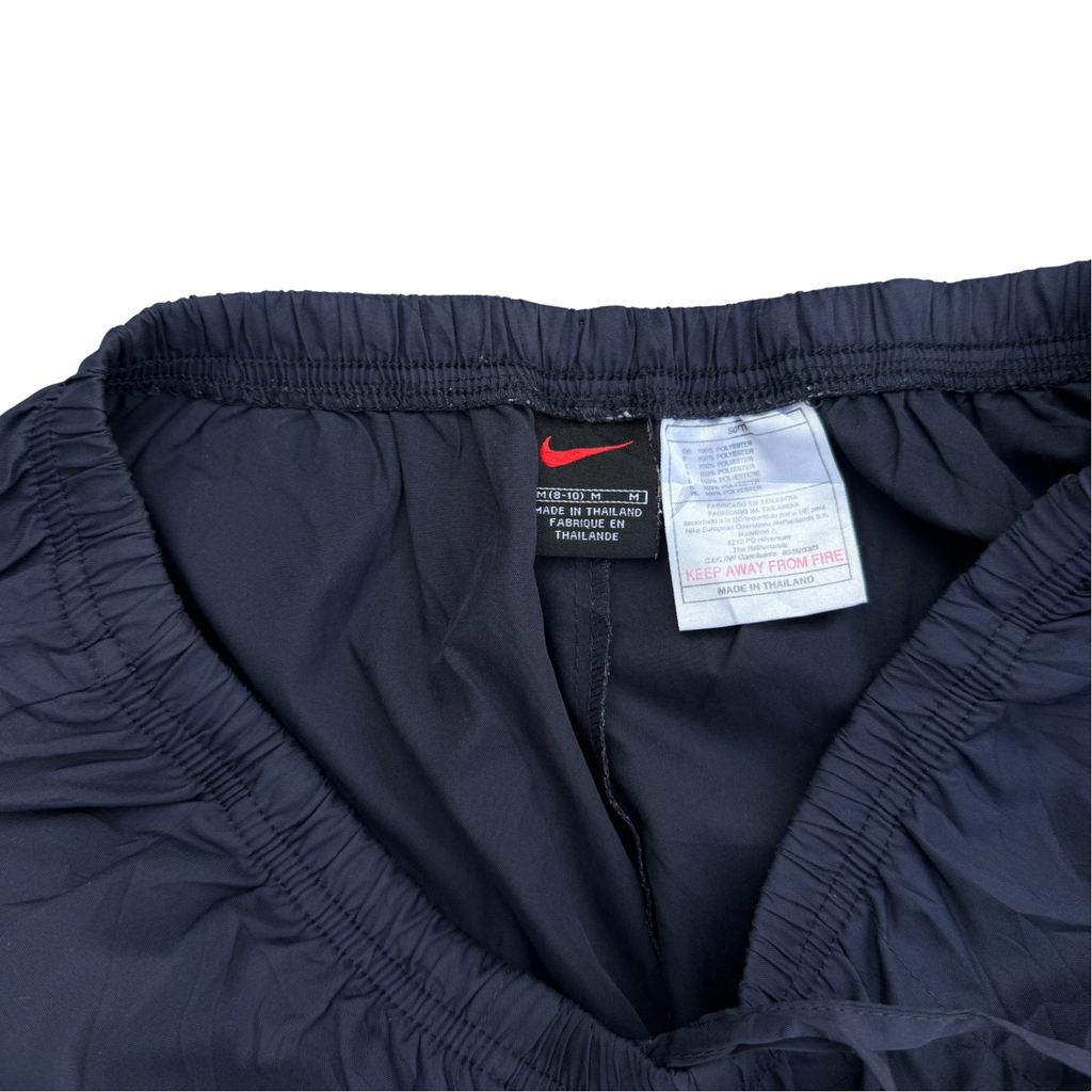NIKE (438)