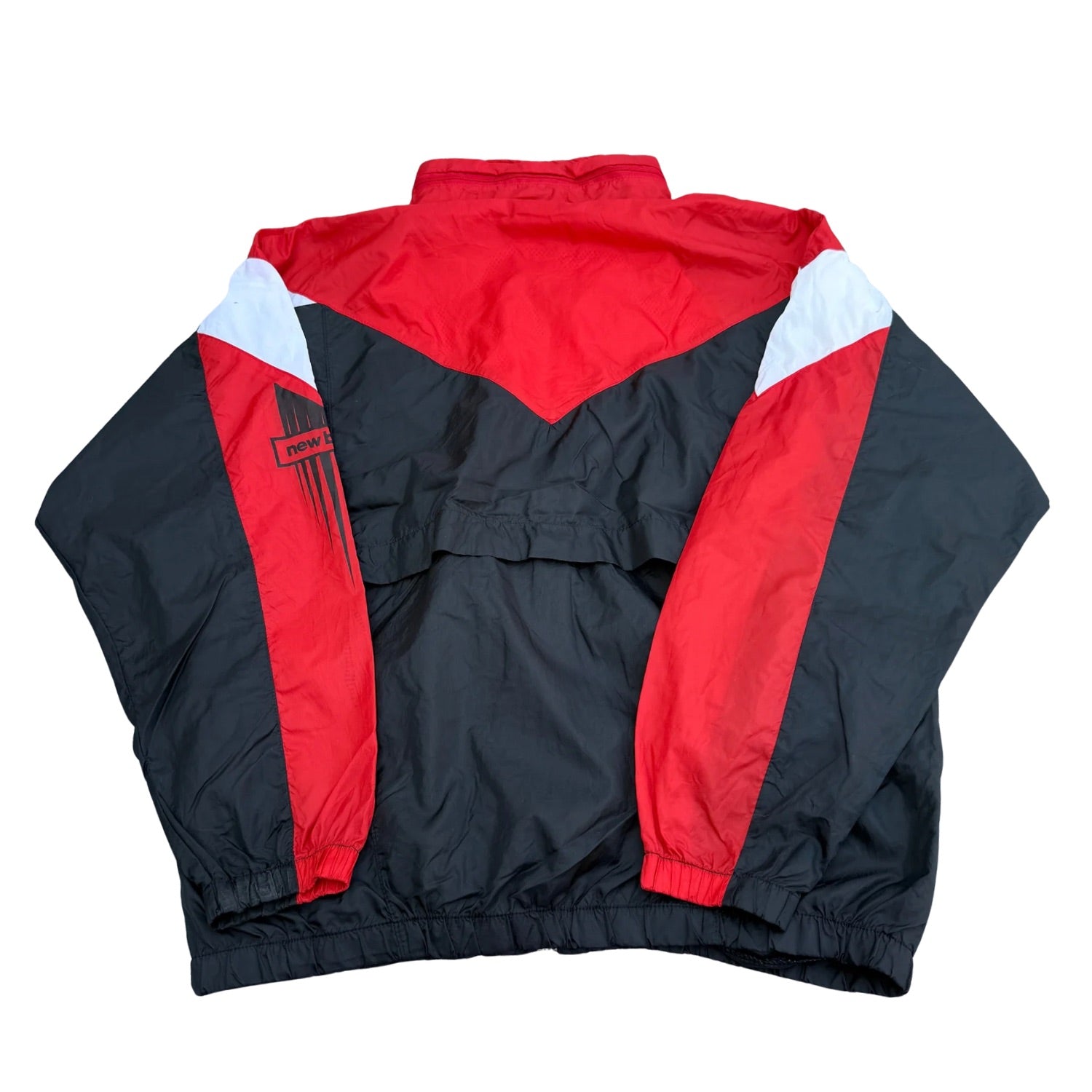 NEW BALANCE WINDBREAKER (343)