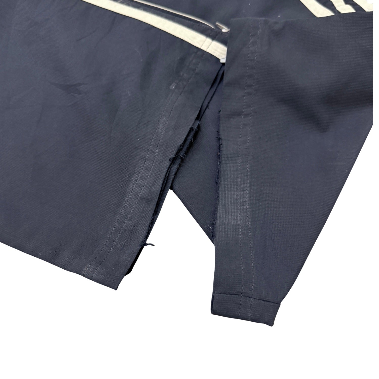 ADIDAS (335)