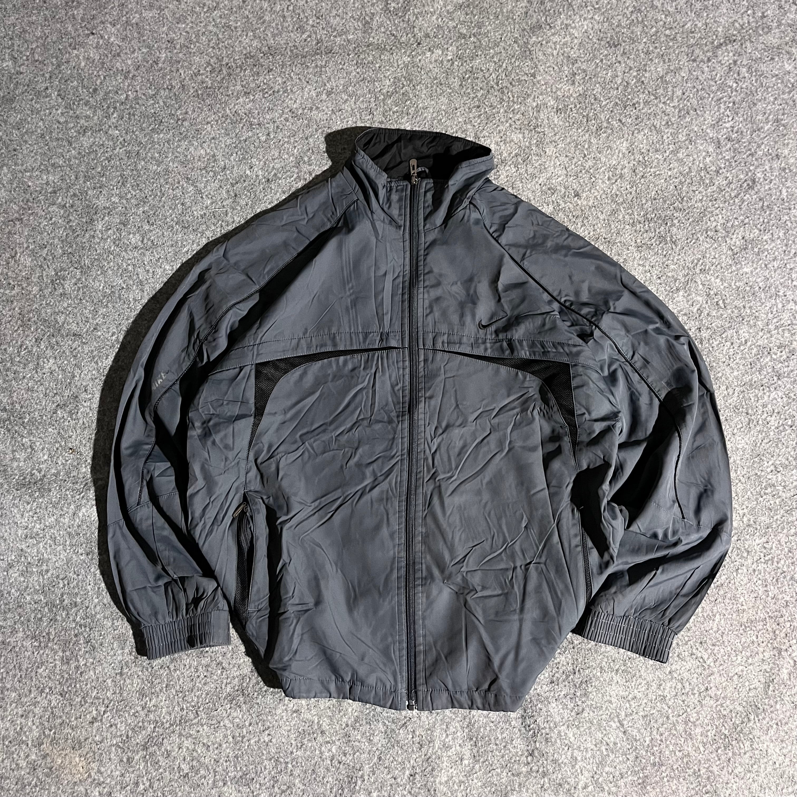GRY VINTAGE NIKE