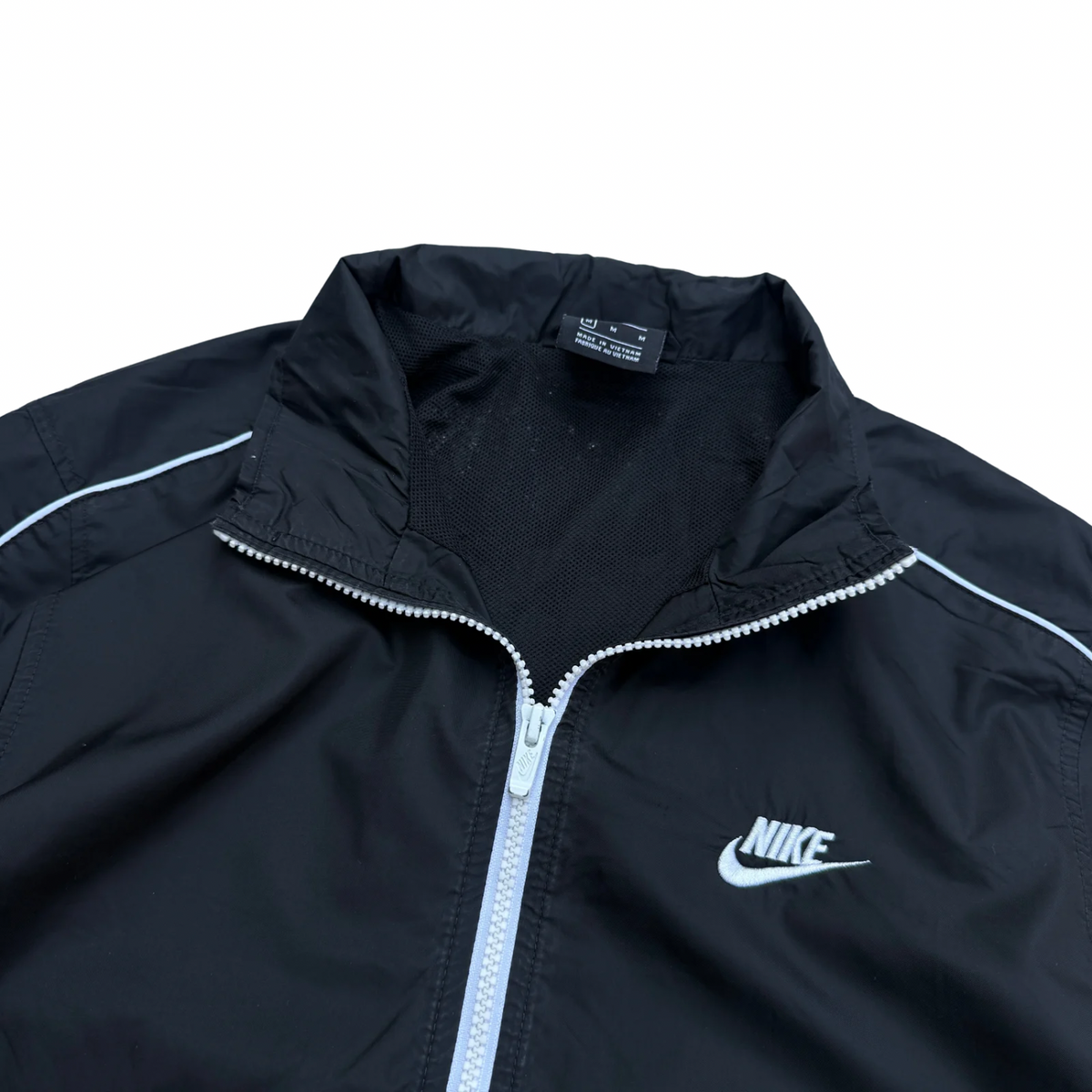 NIKE WINDCHEATER (644)