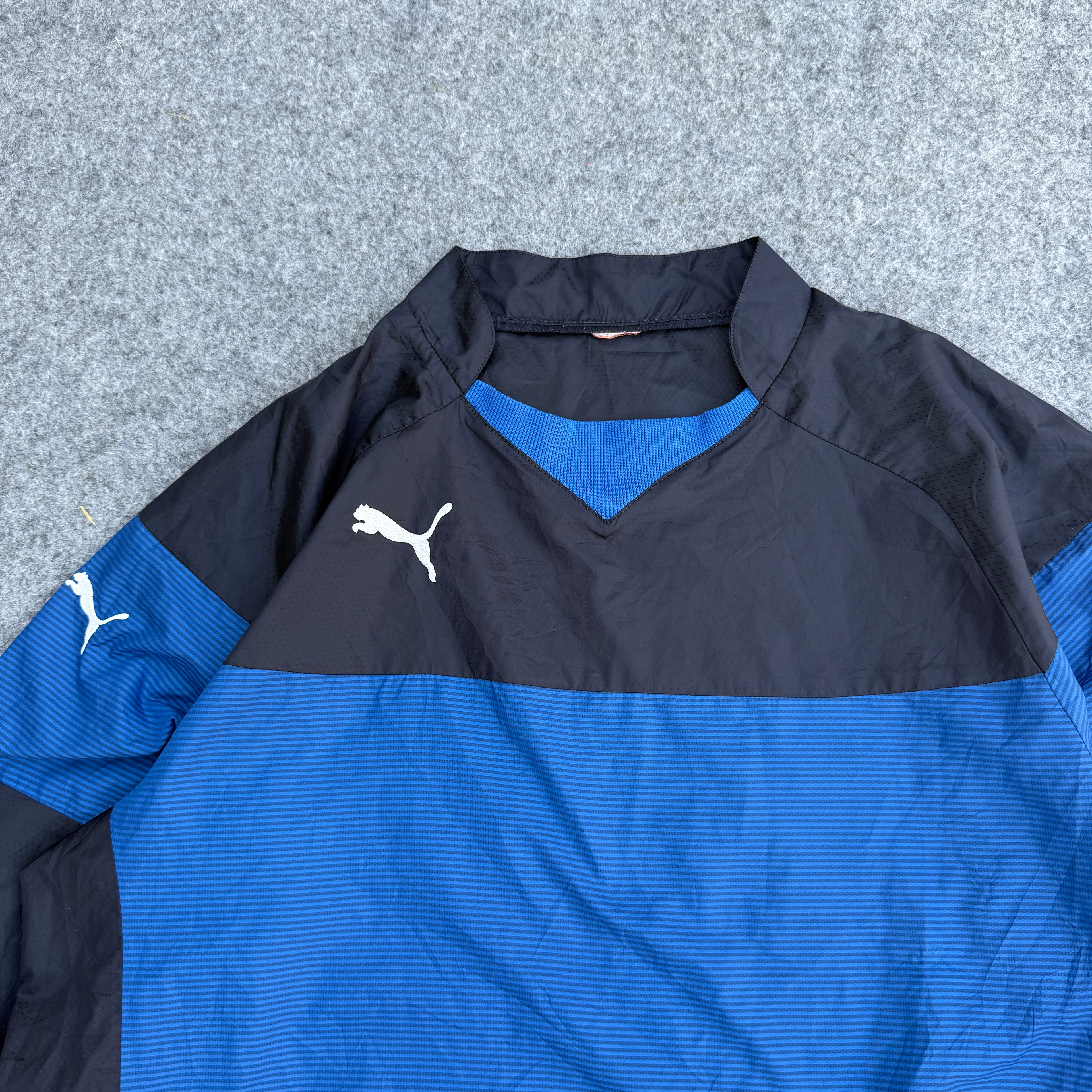 PUMA LIGHT WEIGHT UPPER (38)