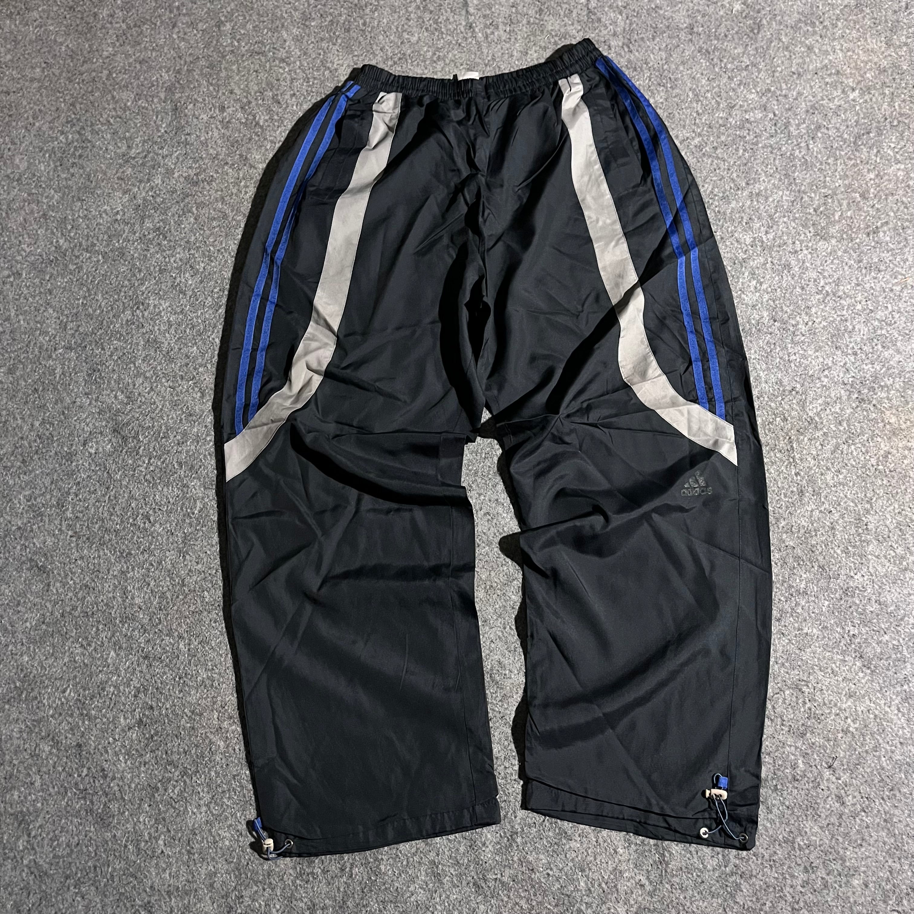 VINTAGE BAGGY ADIDAS