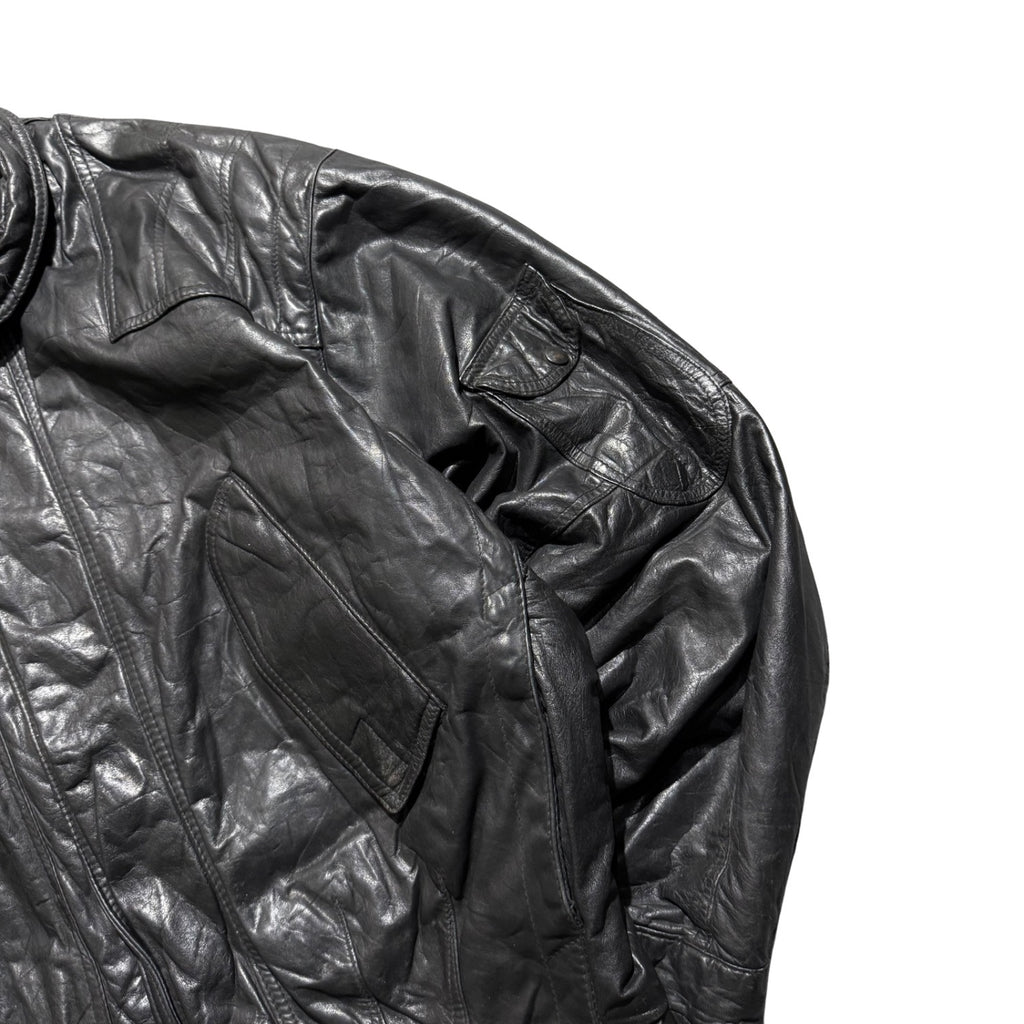 VINTAGE BLACK LEATHER JACKET