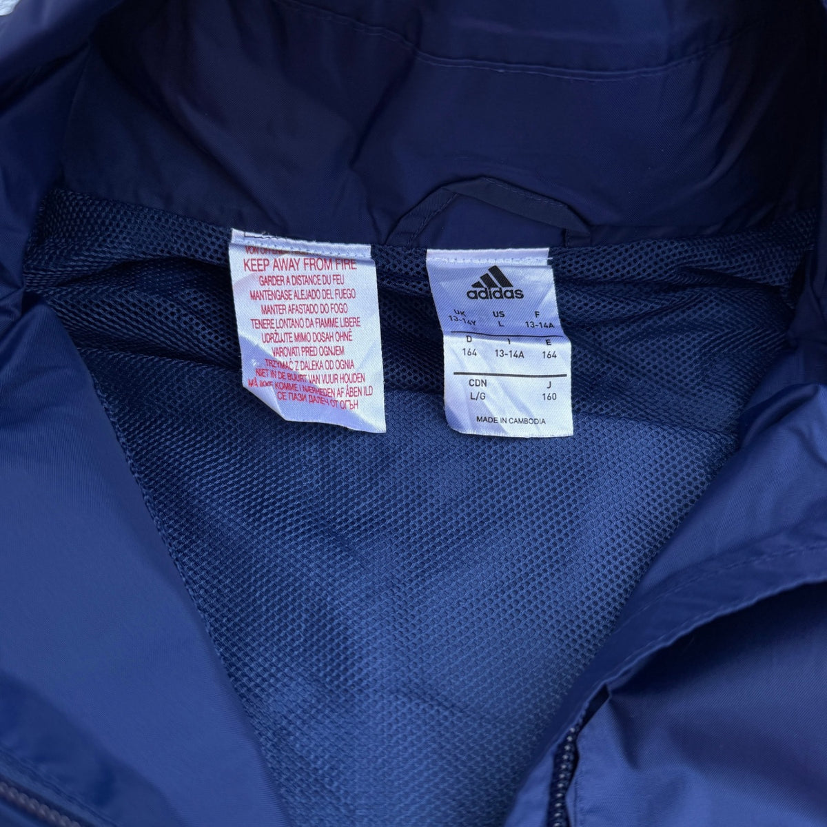 ADIDAS WINDCHEATER (685)