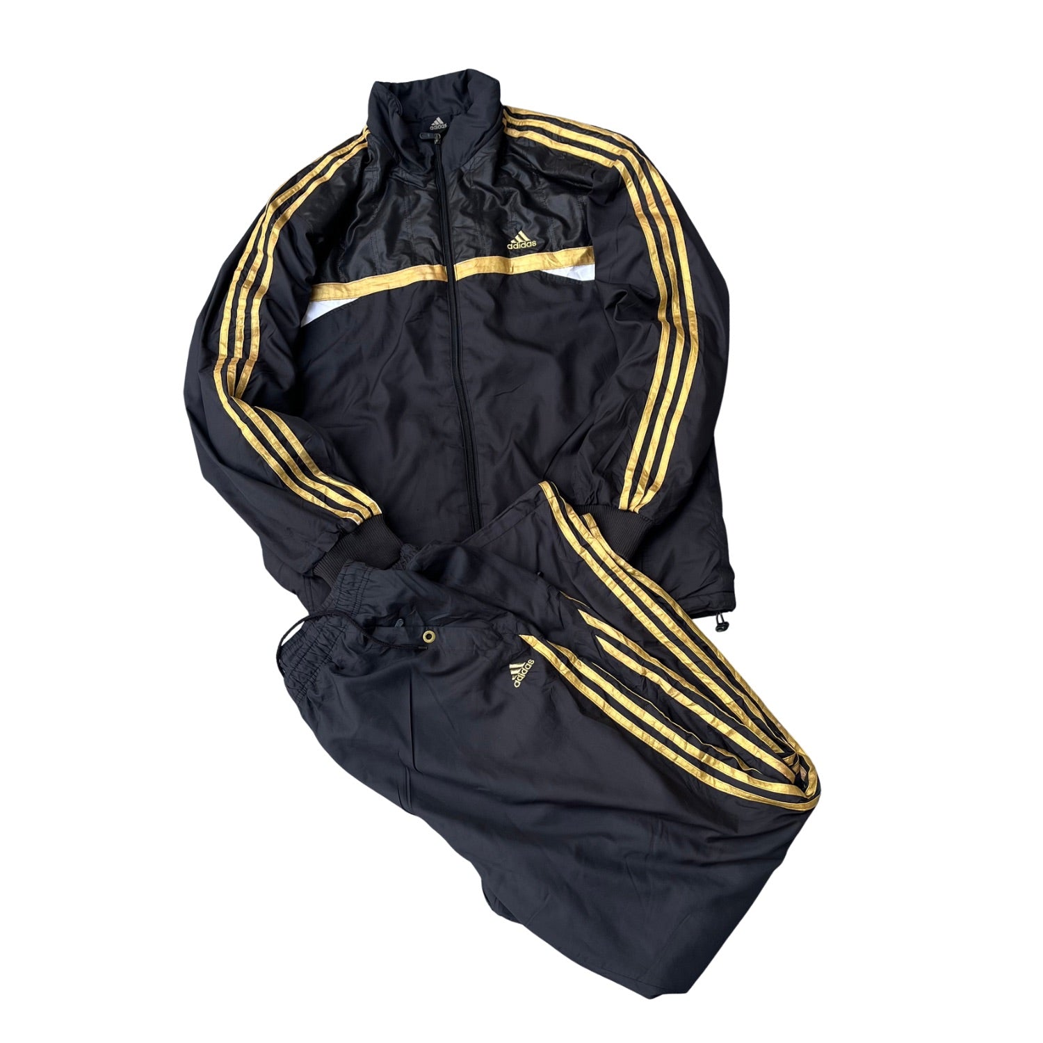 ADIDAS TRACK SUIT