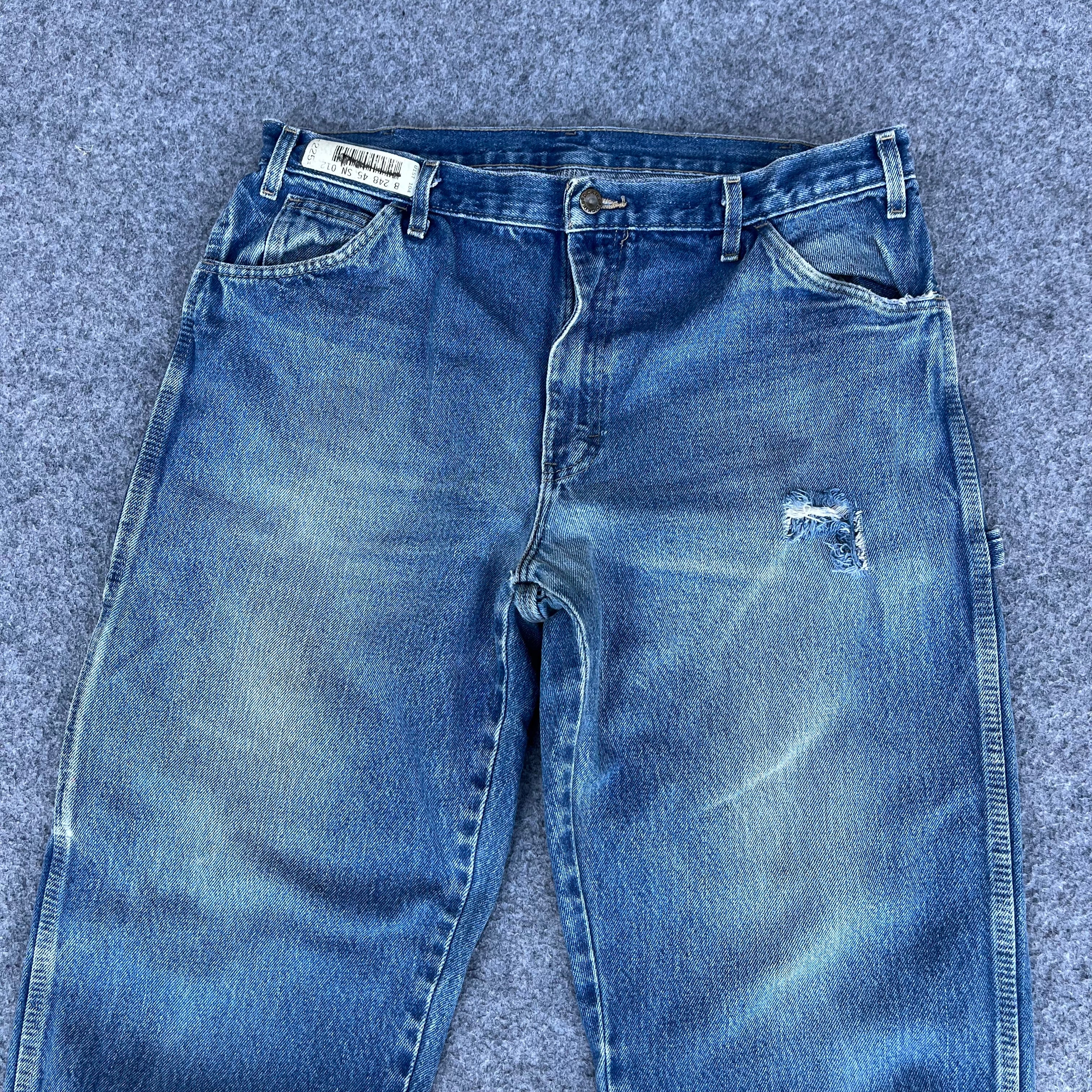 DICKIES (96)
