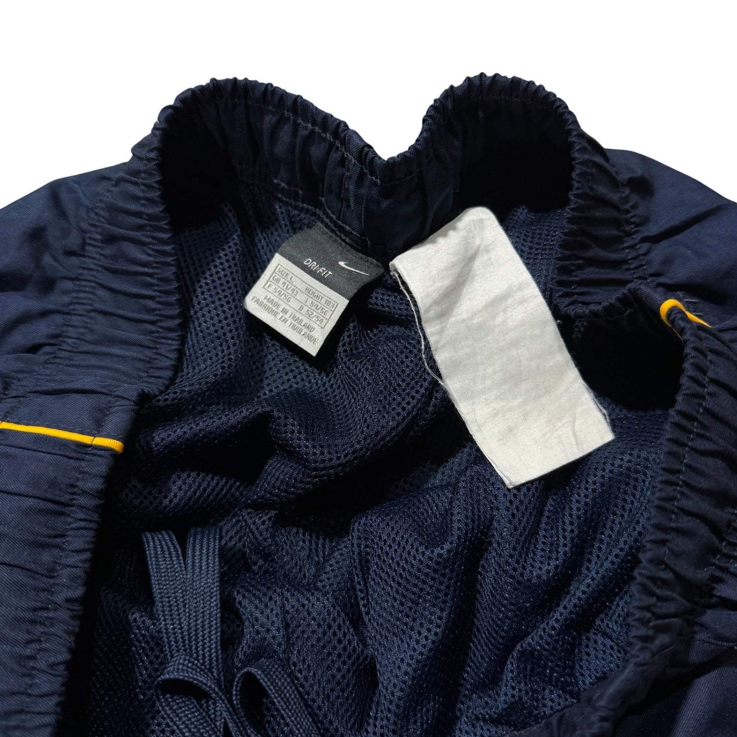 VINTAGE NIKE (RARE) (165)