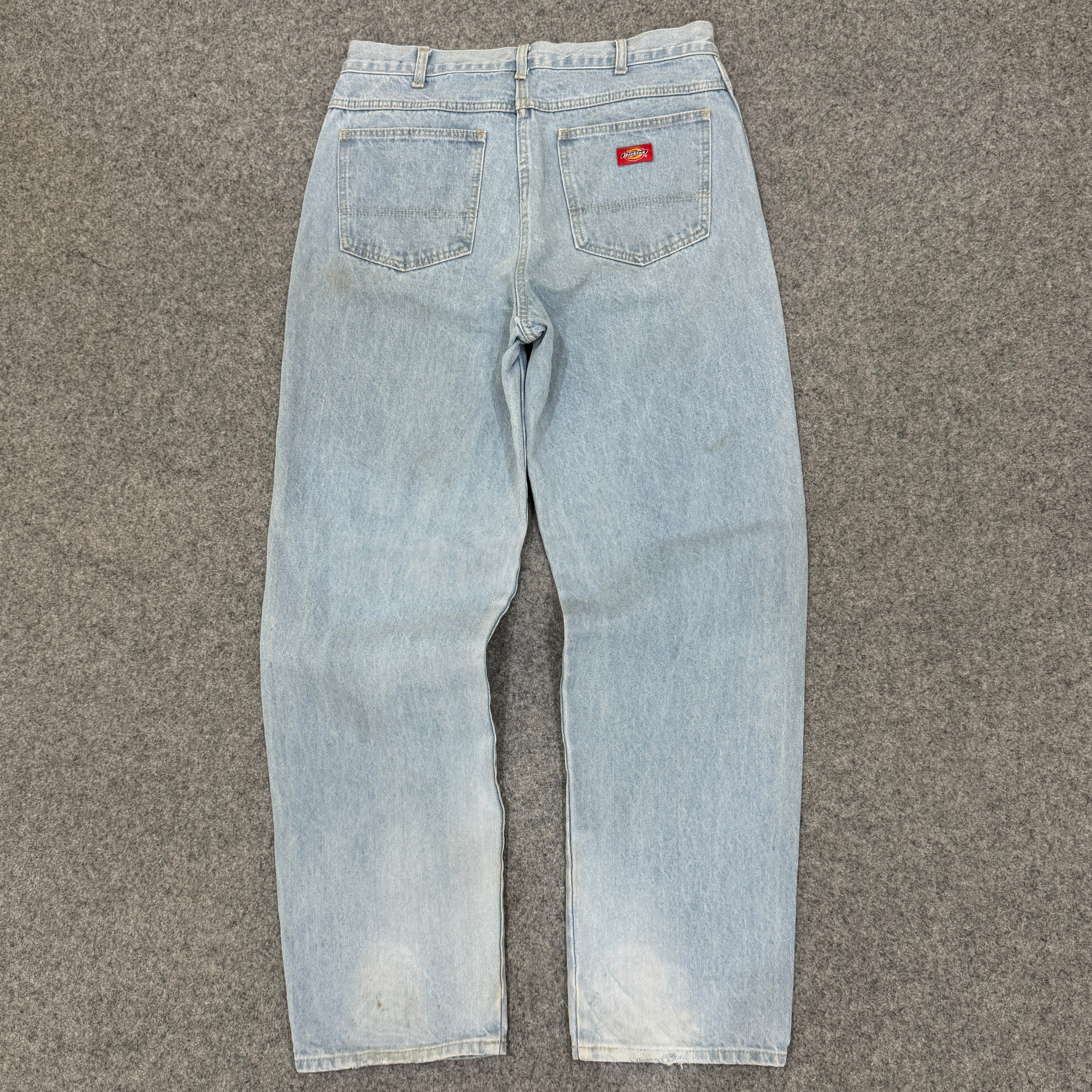 DICKIES (144)