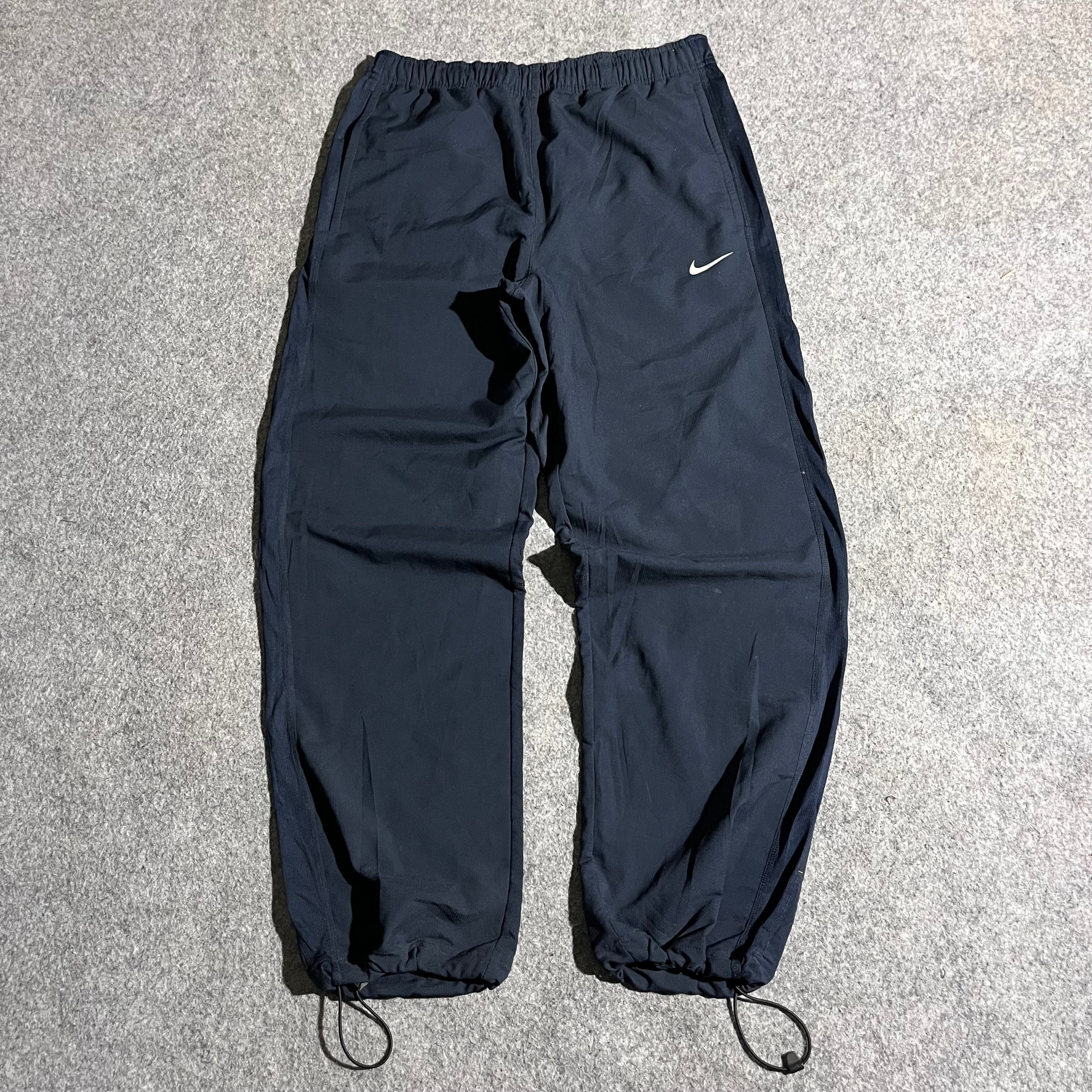 NIKE BLUE