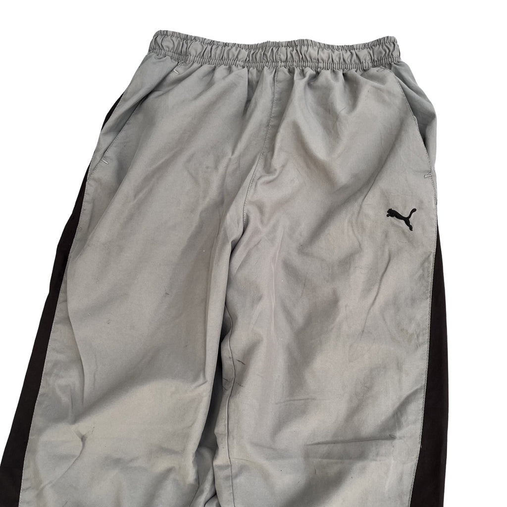 PUMA (222)