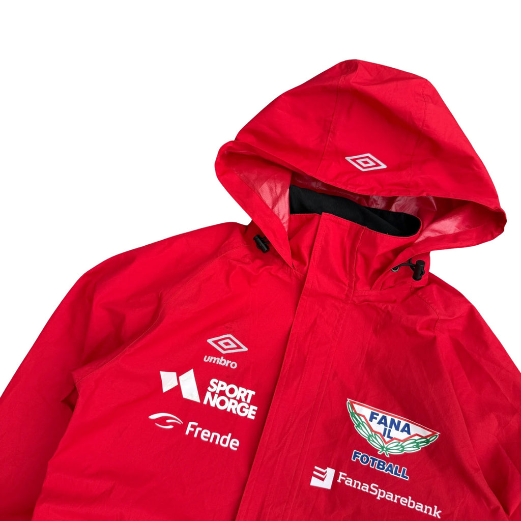 UMBRO WATER PROOF JACKET (100)