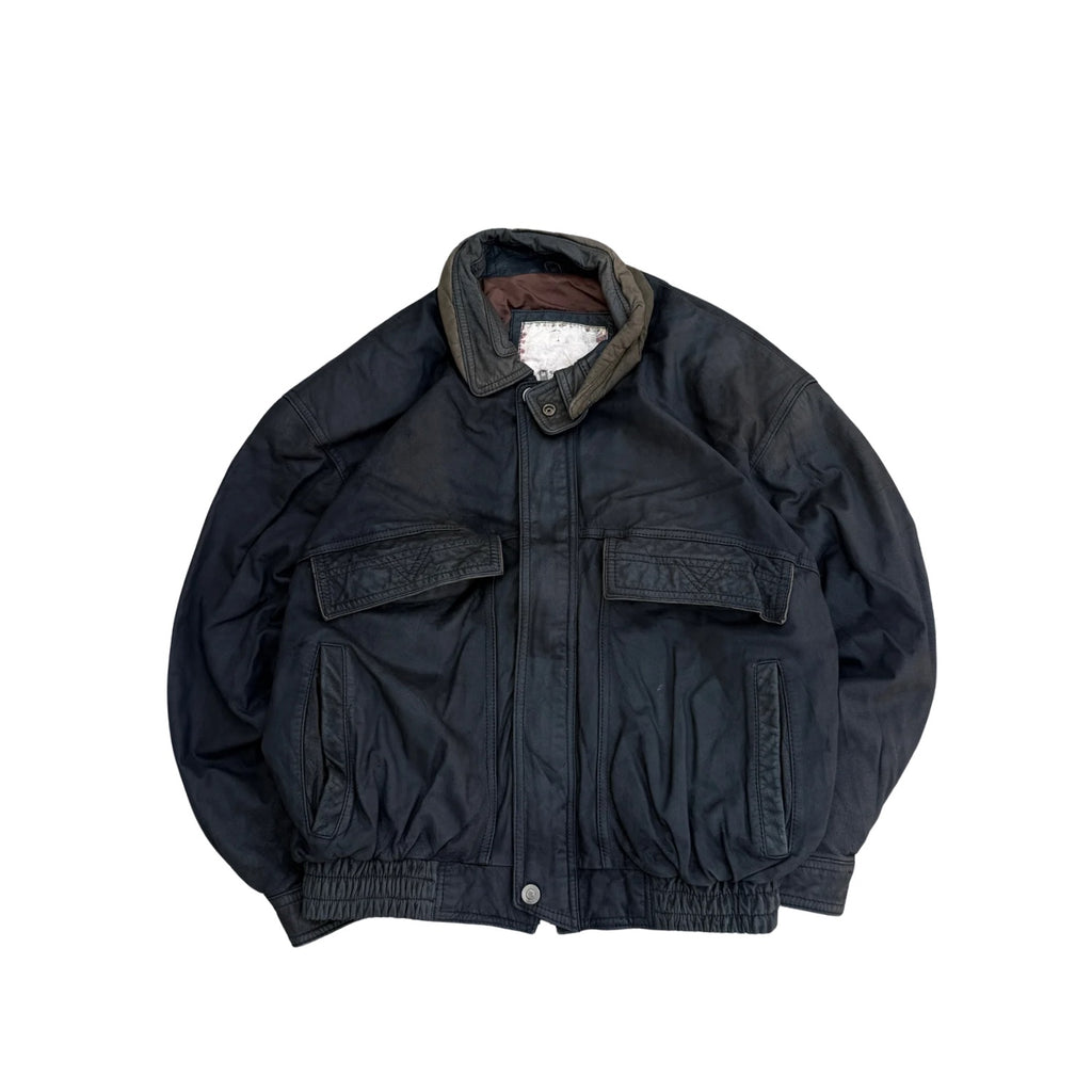 VINTAGE BLACK LEATHER (42)