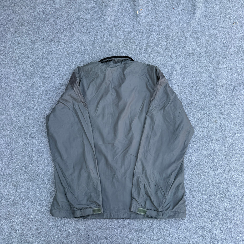 NIKE (40)