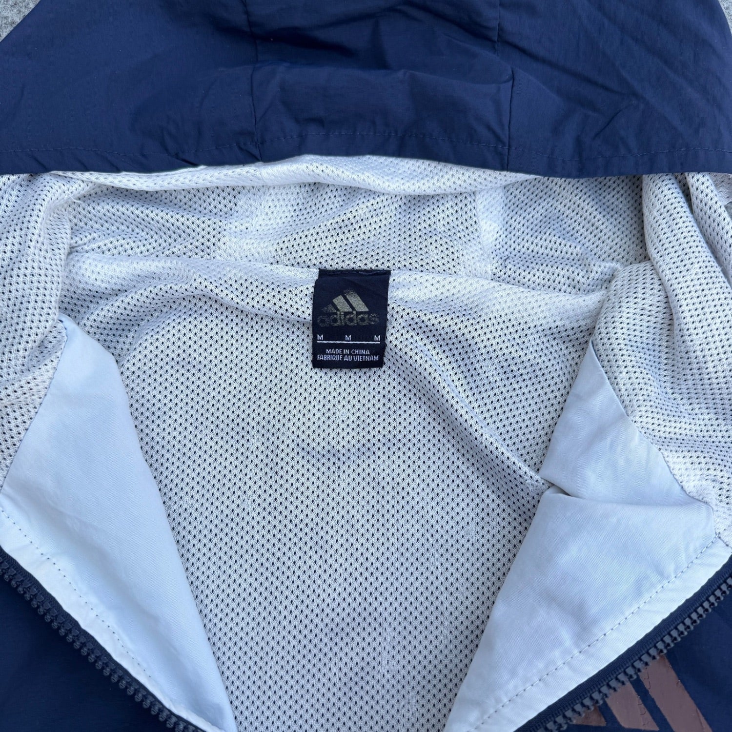 ADIDAS WINDCHEATER (366)