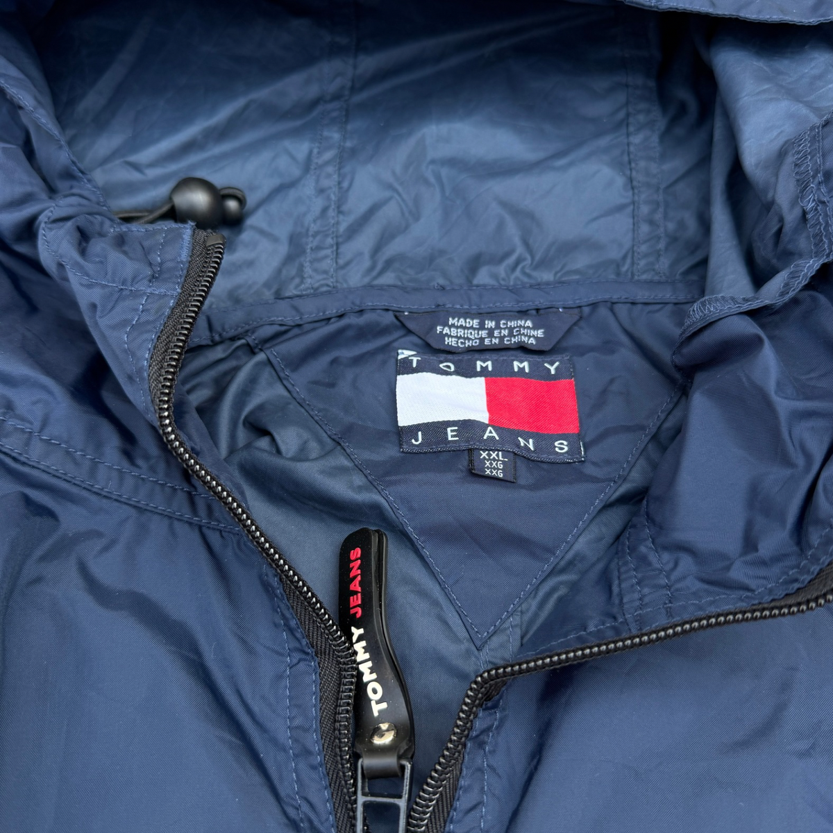 TOMMY WINDBREAKER (617)