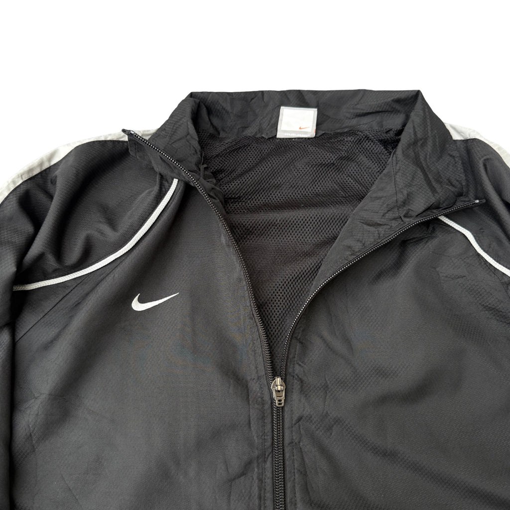 NIKE (307)