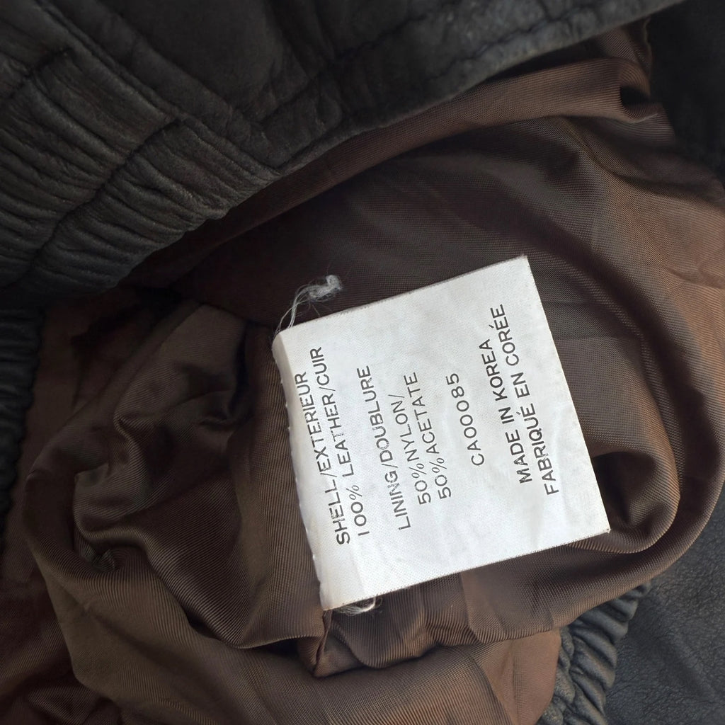 VINTAGE BLACK LEATHER (42)