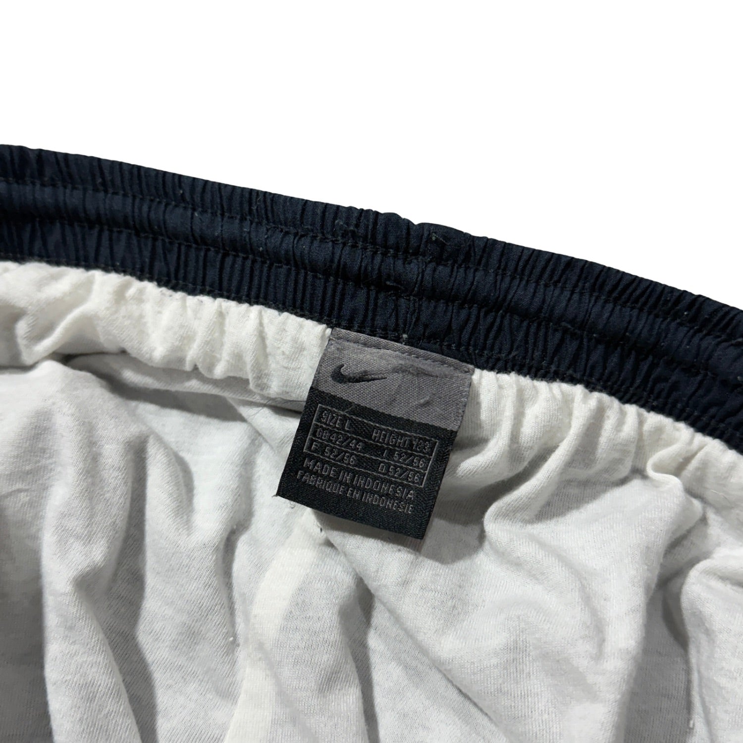 VINTAGE NIKE (RARE) (148)