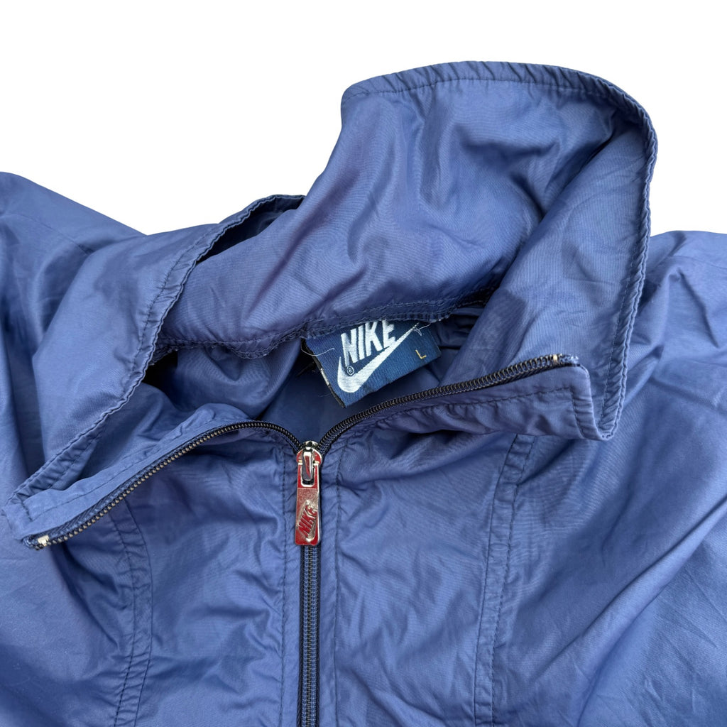VINTAGE NIKE LIGHT WEIGHT  WINDBREAKER (344)