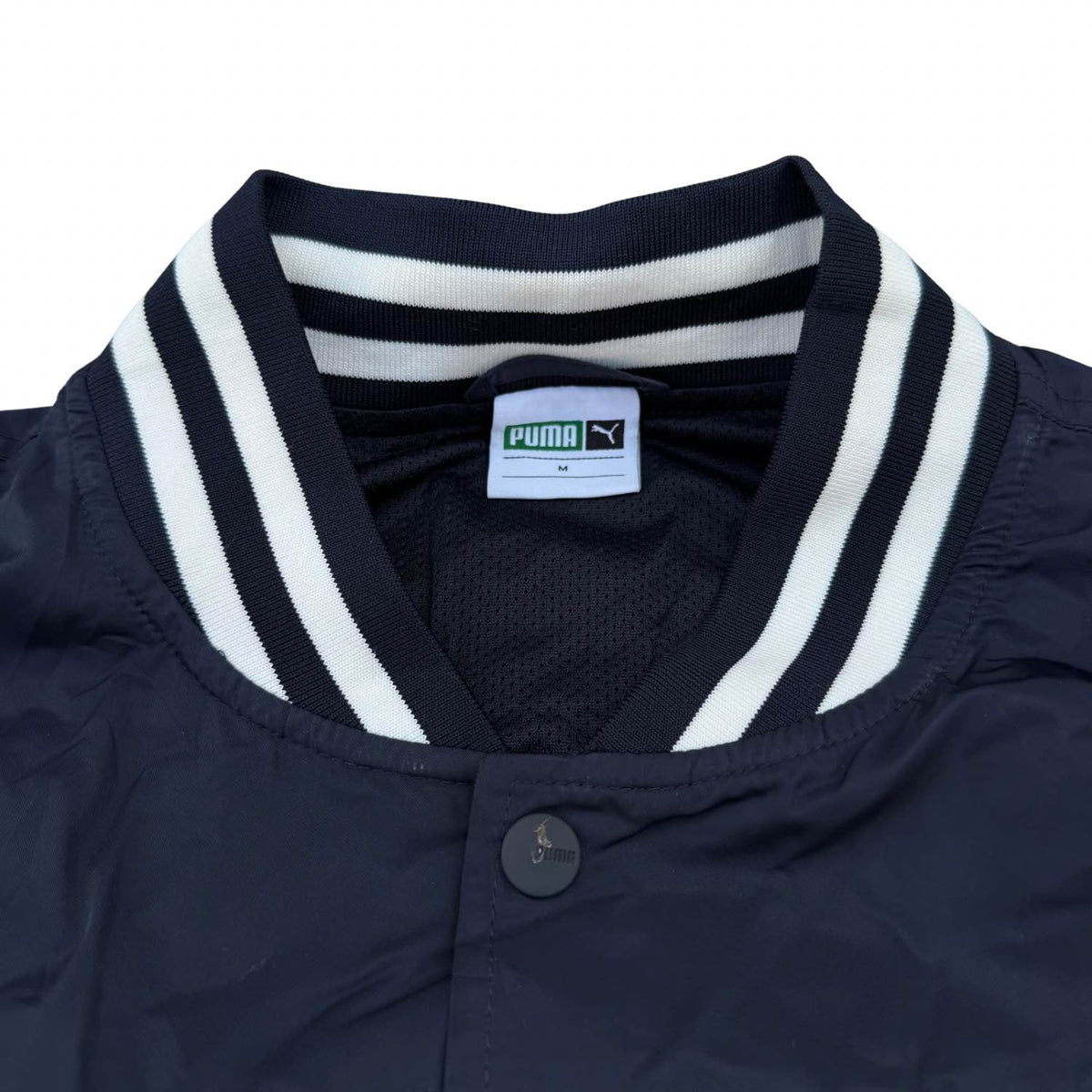 PUMA JACKET (601)