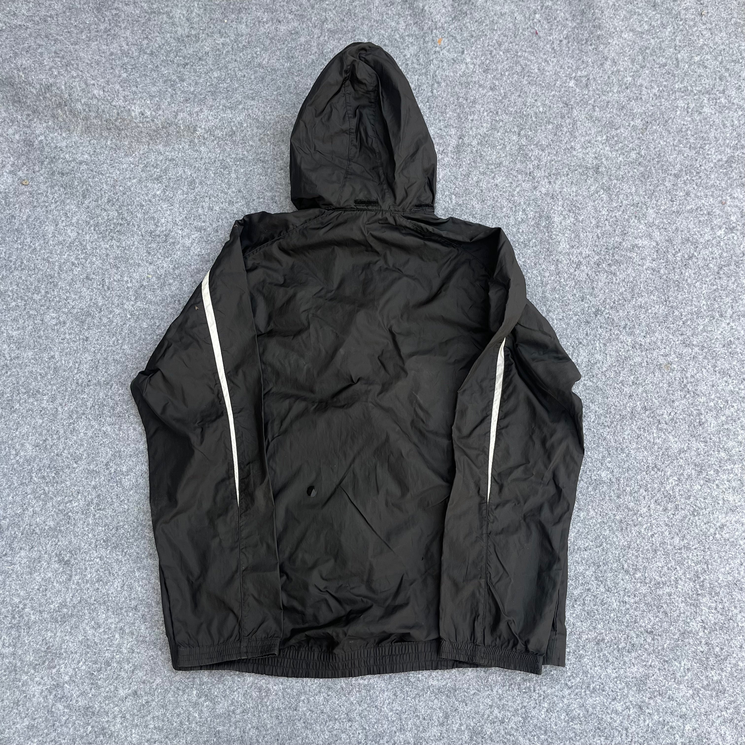 PUMA WINDBREAKER (54)