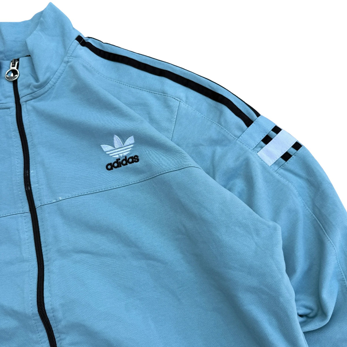 ADIDAS ZIPPER (665)