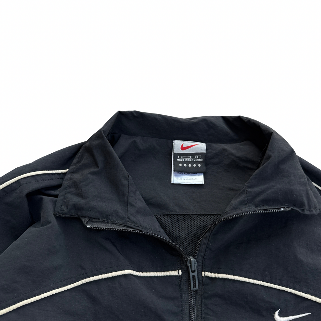 VINTAGE NIKE SUPER RARE (777)
