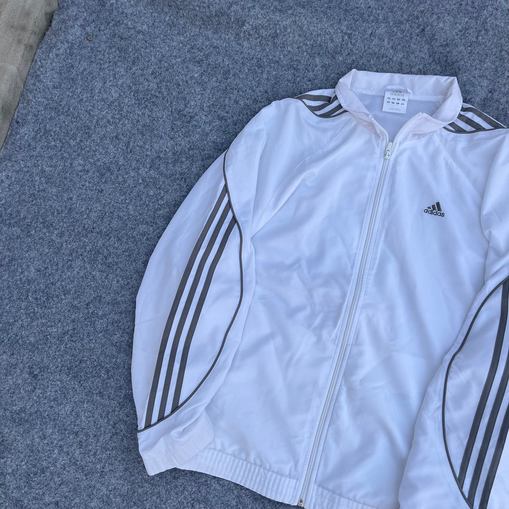 ADIDAS (51)