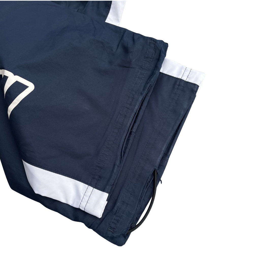 NIKE (215)