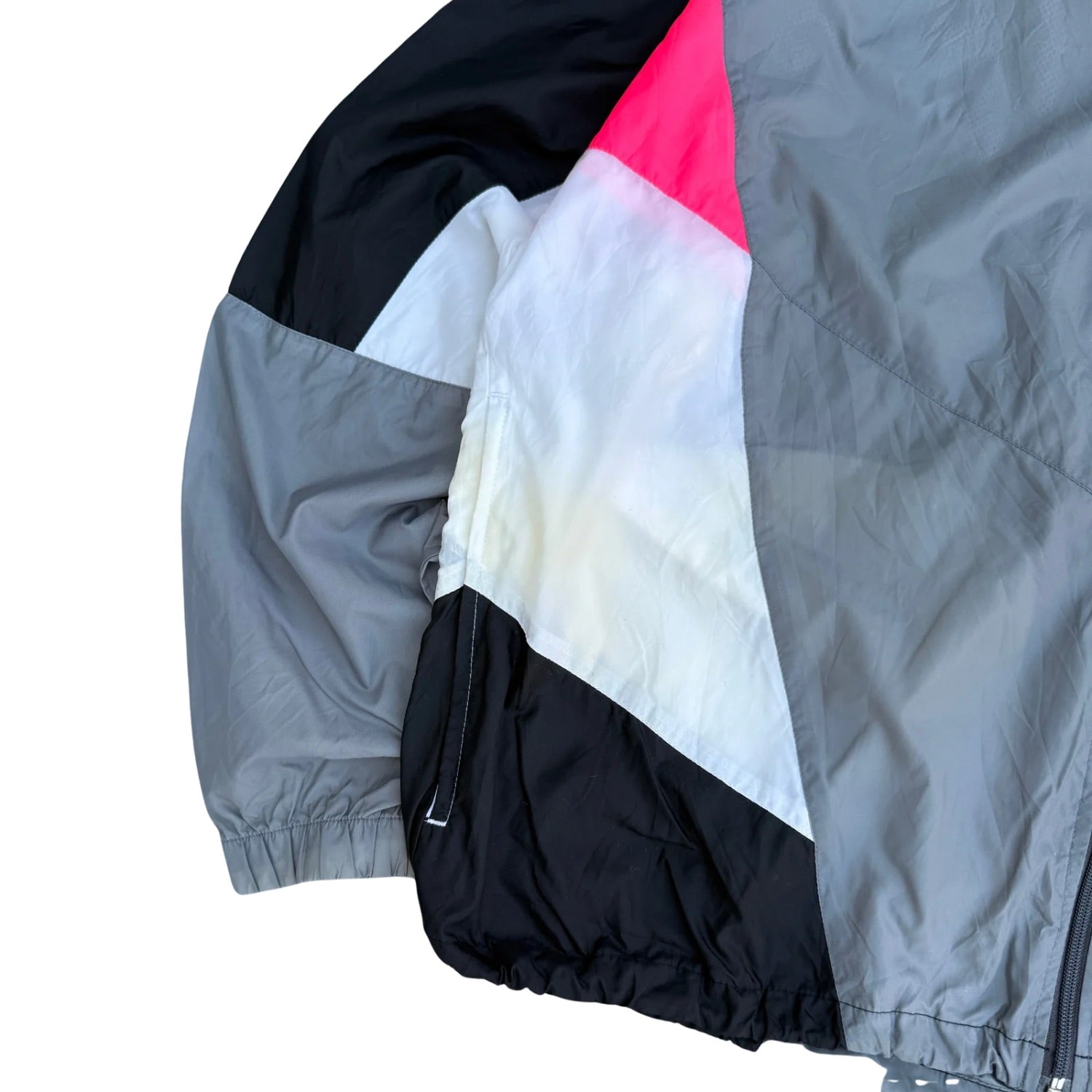 NIKE LIGHT WEIGHT WINDBREAKER (327)
