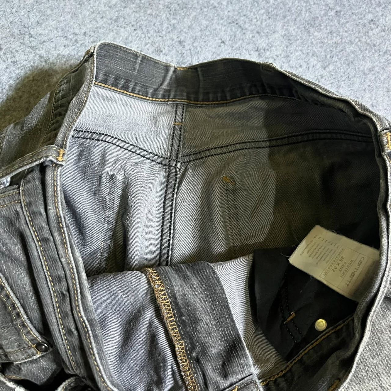 BLACK CARHARTT