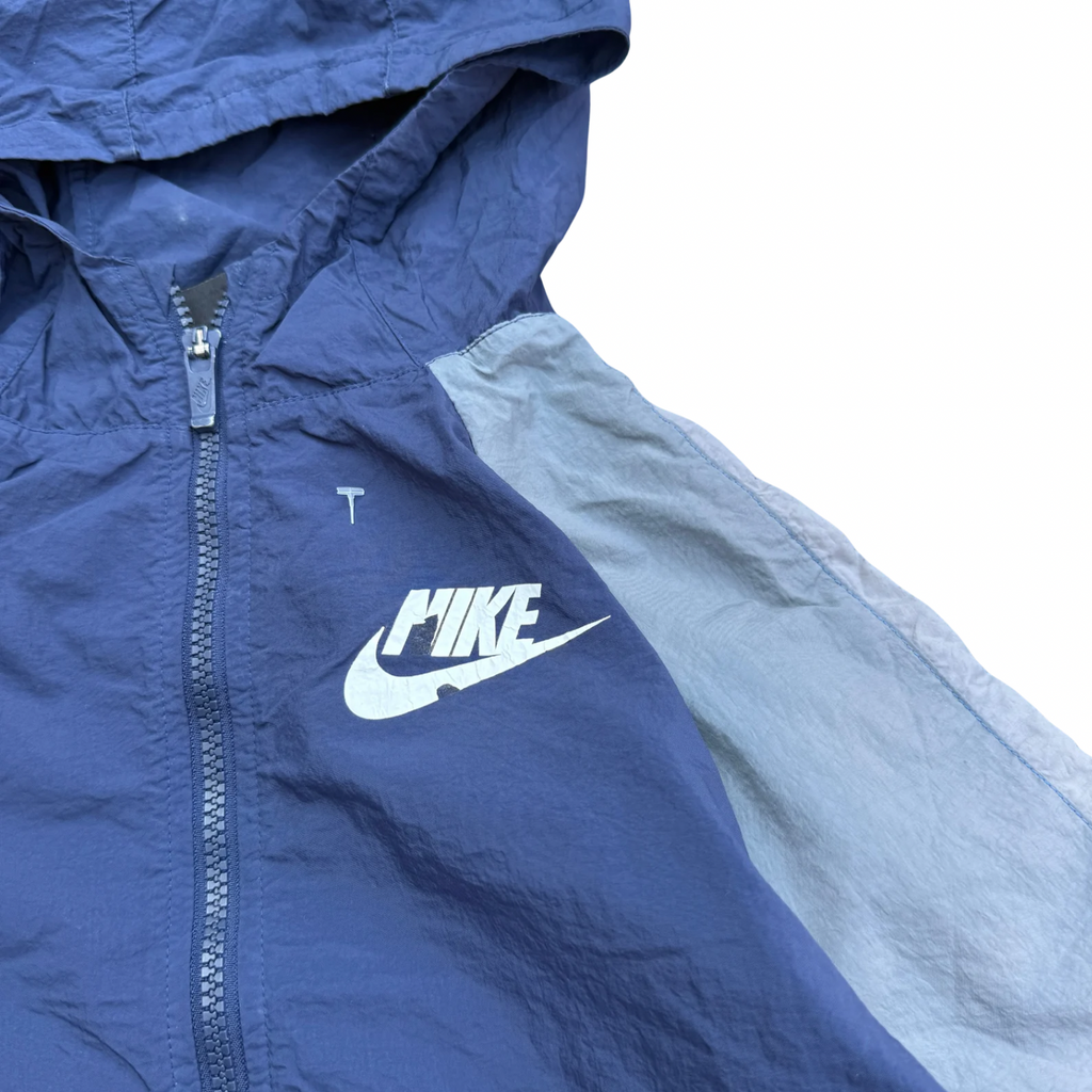 NIKE WINDBREAKER (645)