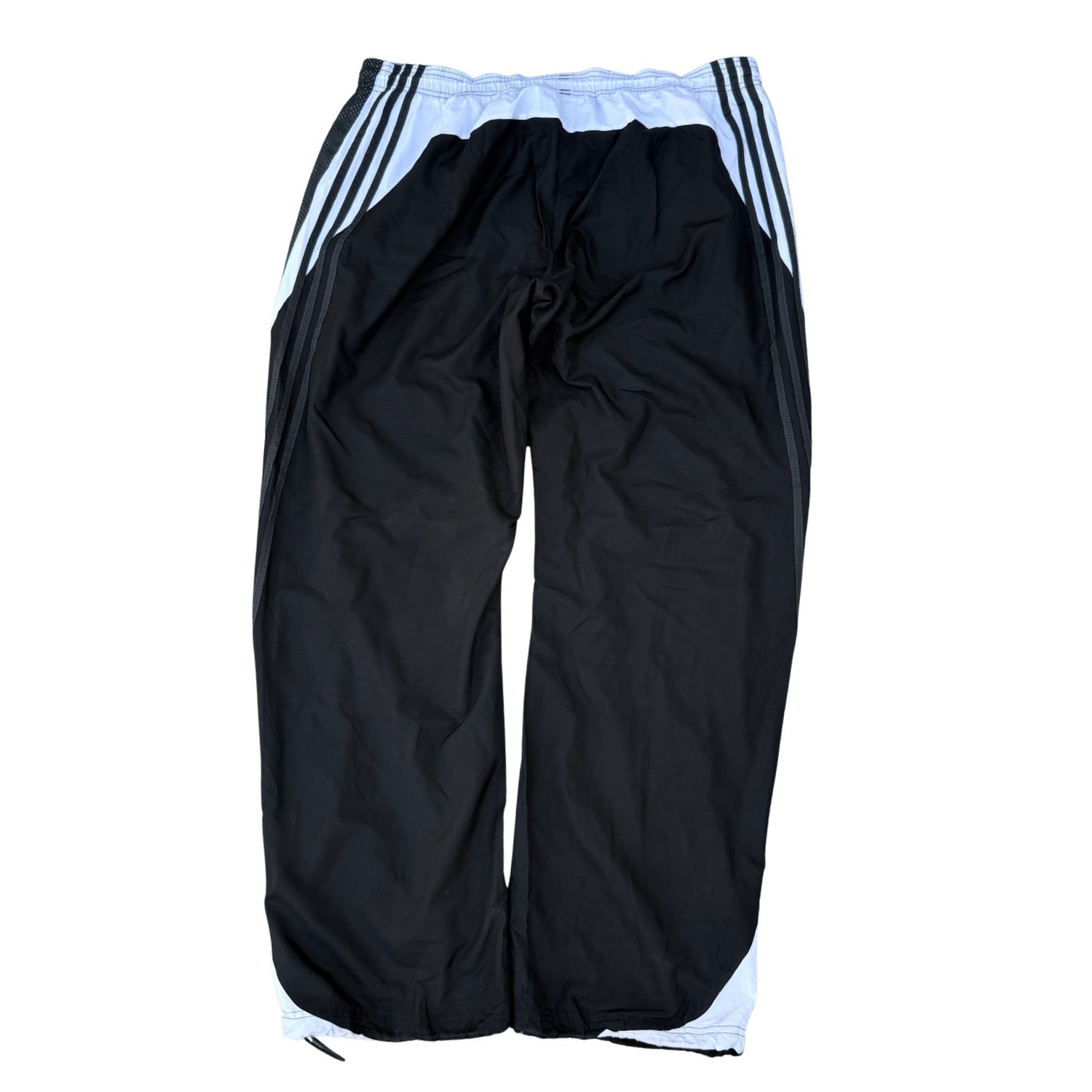 ADIDAS (210)