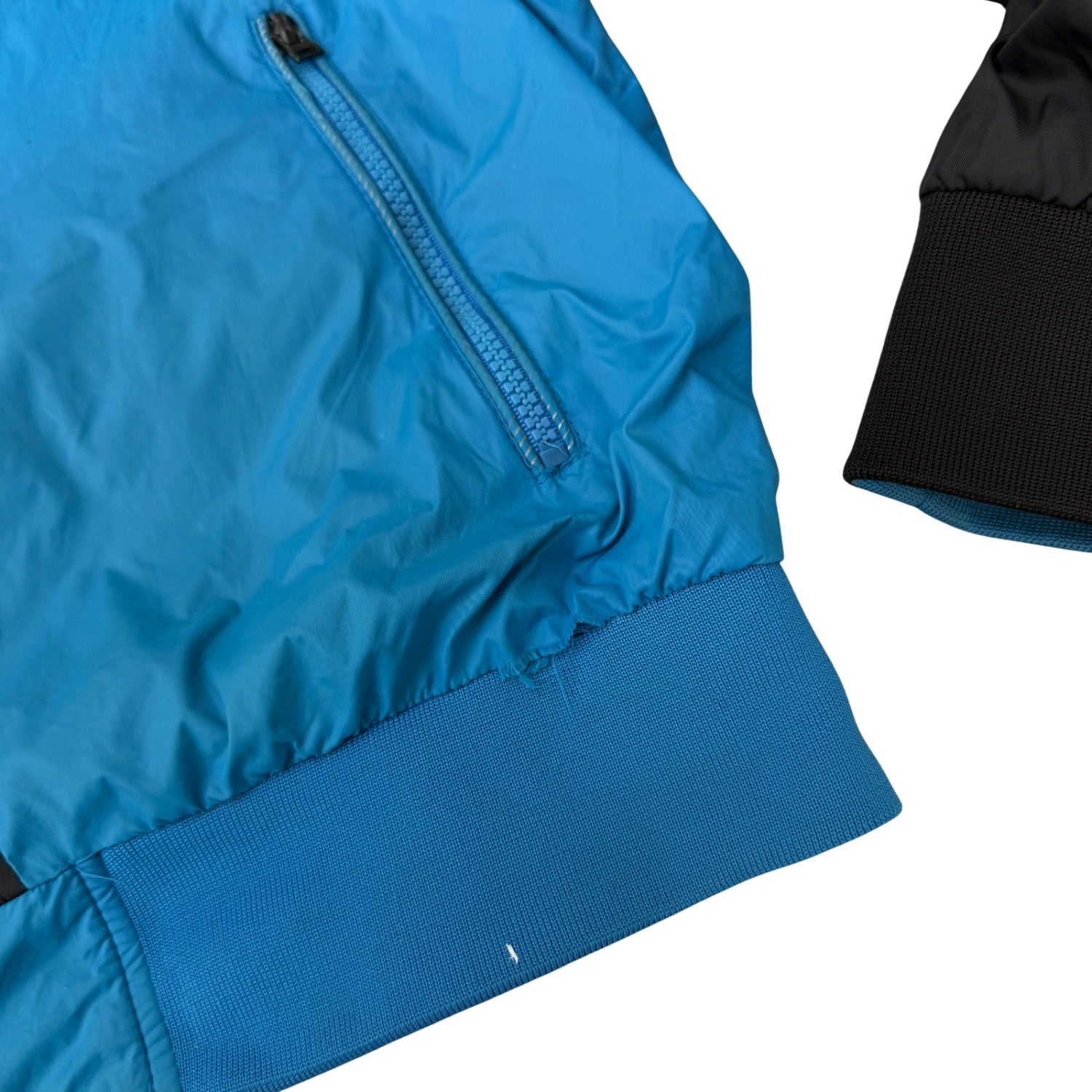 ADIDAS REVERSIBLE WINDCHEATER (379)
