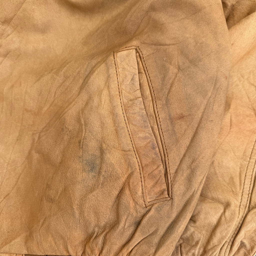 MARLBORO LEATHER JACKET (34)