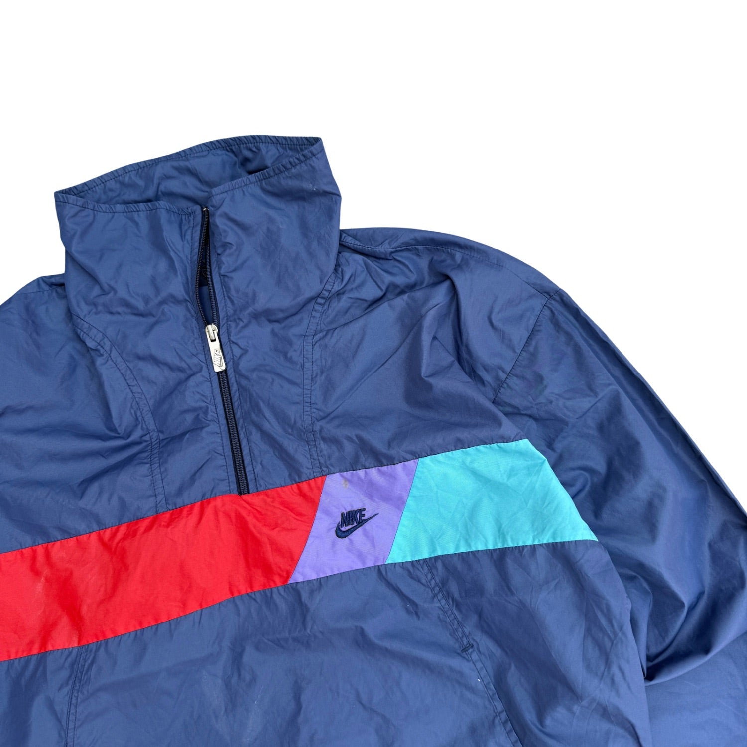 VINTAGE NIKE LIGHT WEIGHT  WINDBREAKER (344)