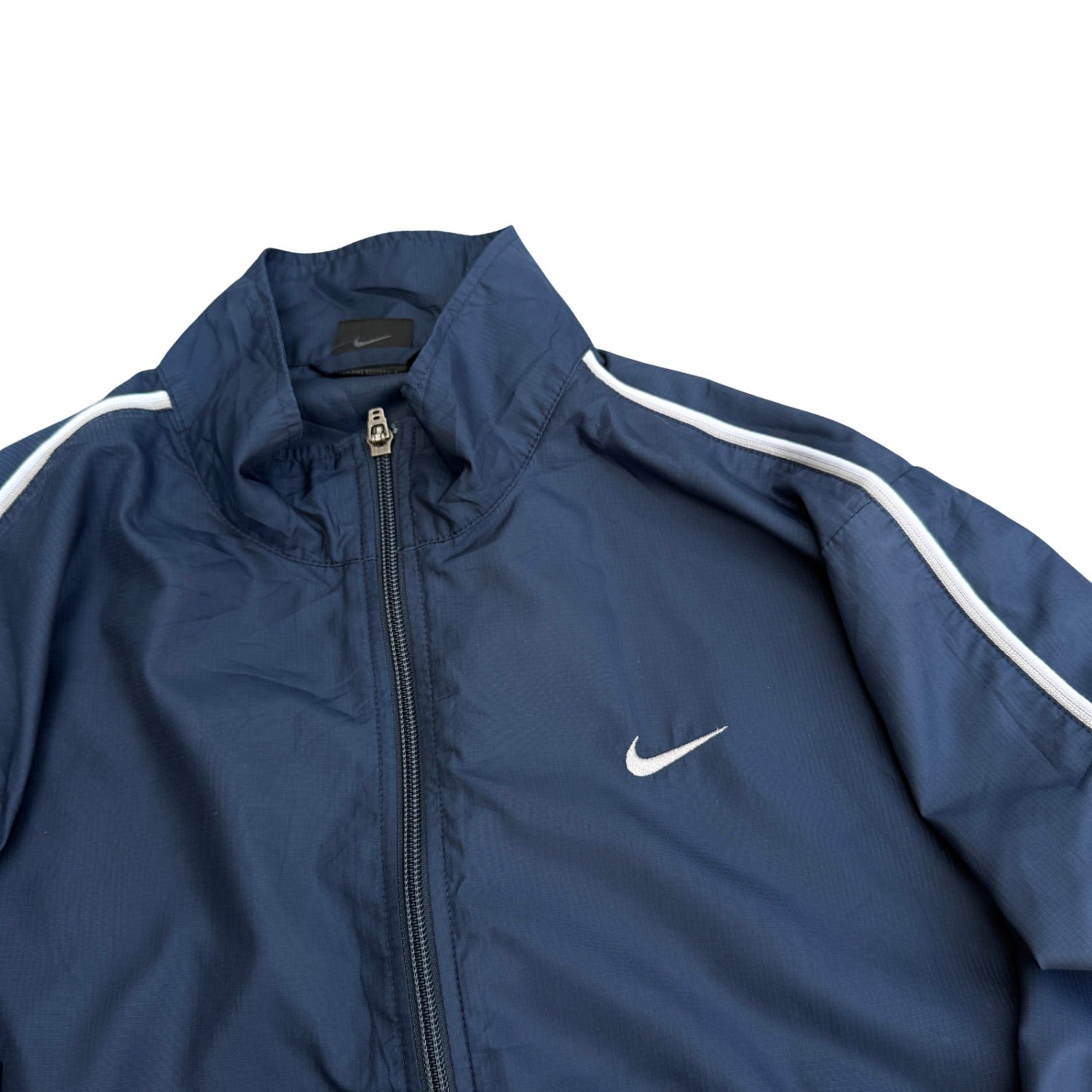 NIKE WINDBREAKER LIGHTWEIGHT (320)
