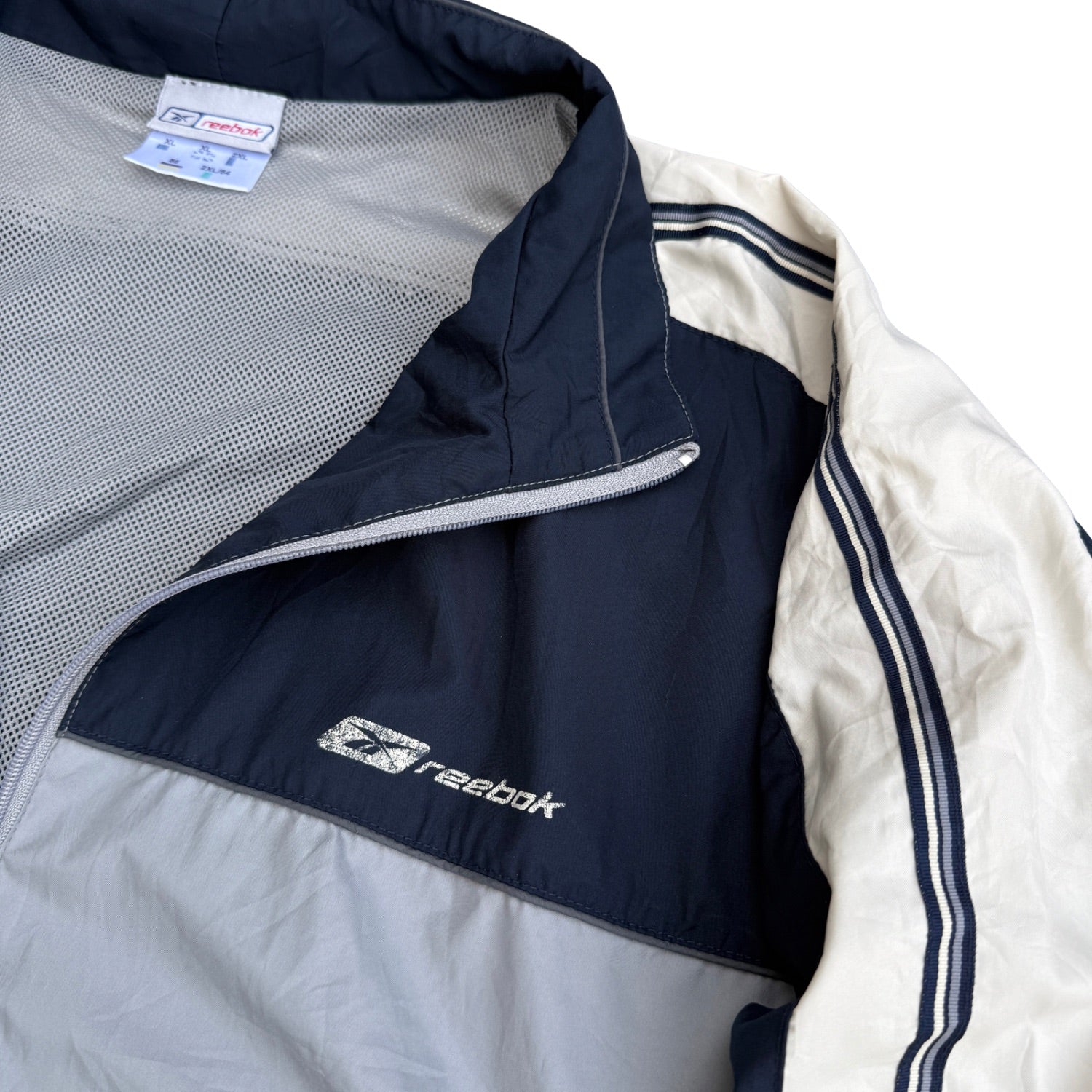 VINTAGE REEBOK (254)