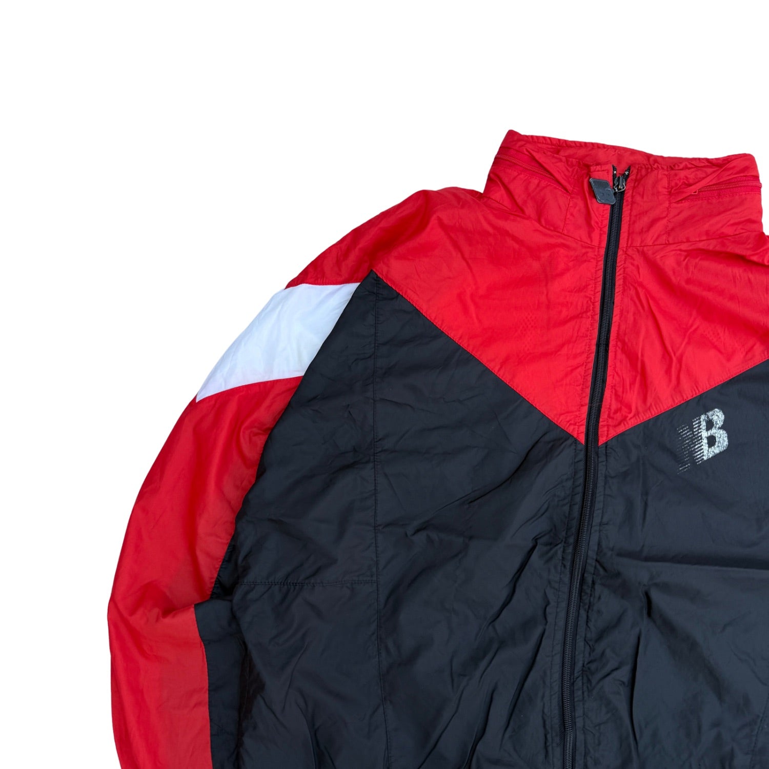 NEW BALANCE WINDBREAKER (343)