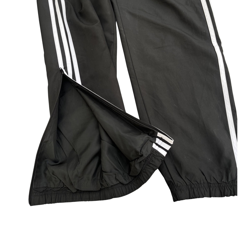 ADIDAS JOGGER (221)