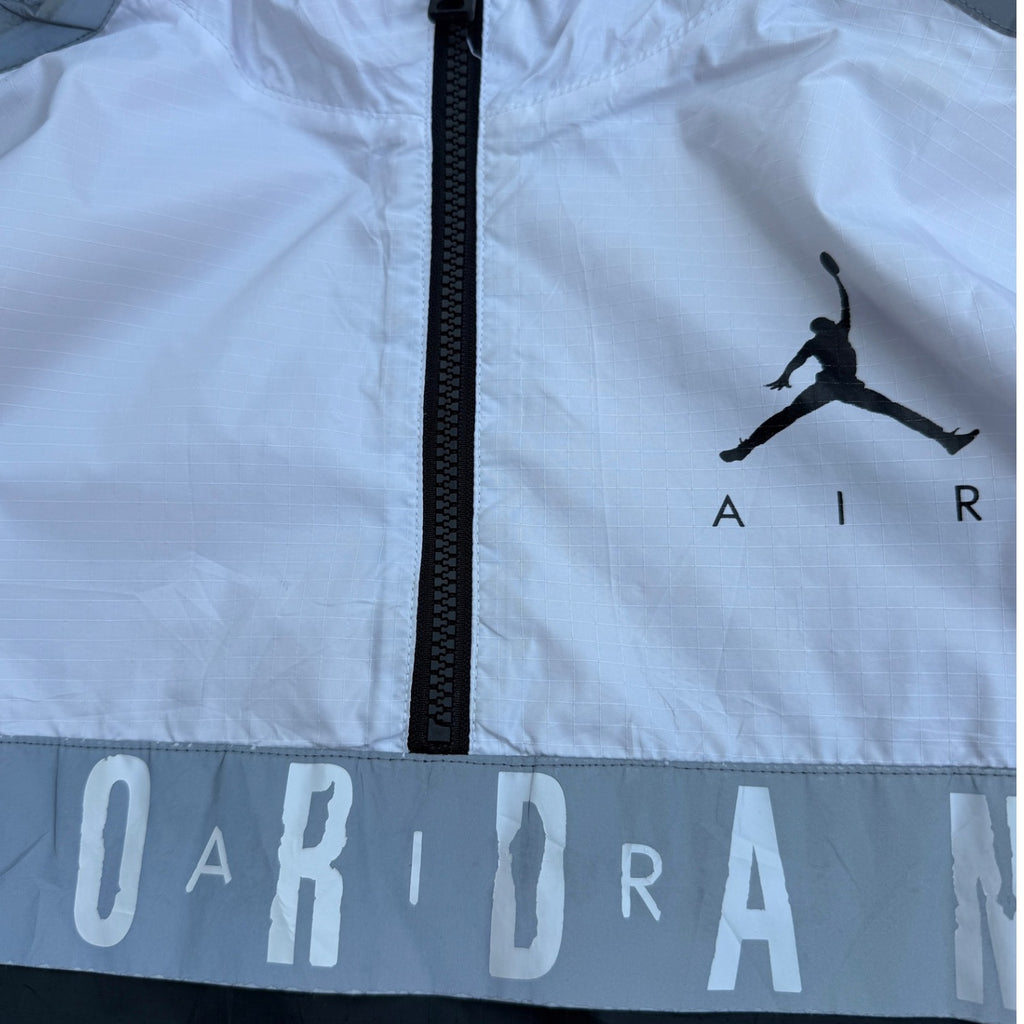AIR JORDAN (654)