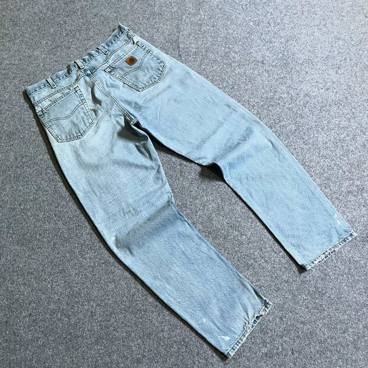LIGHT WASH CARHARTT