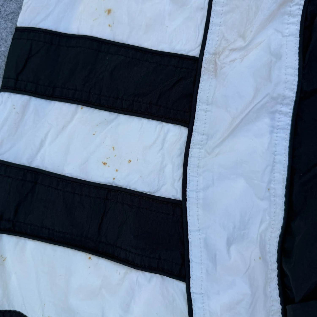 Pure 90s ADIDAS WINDCHEATER (592)