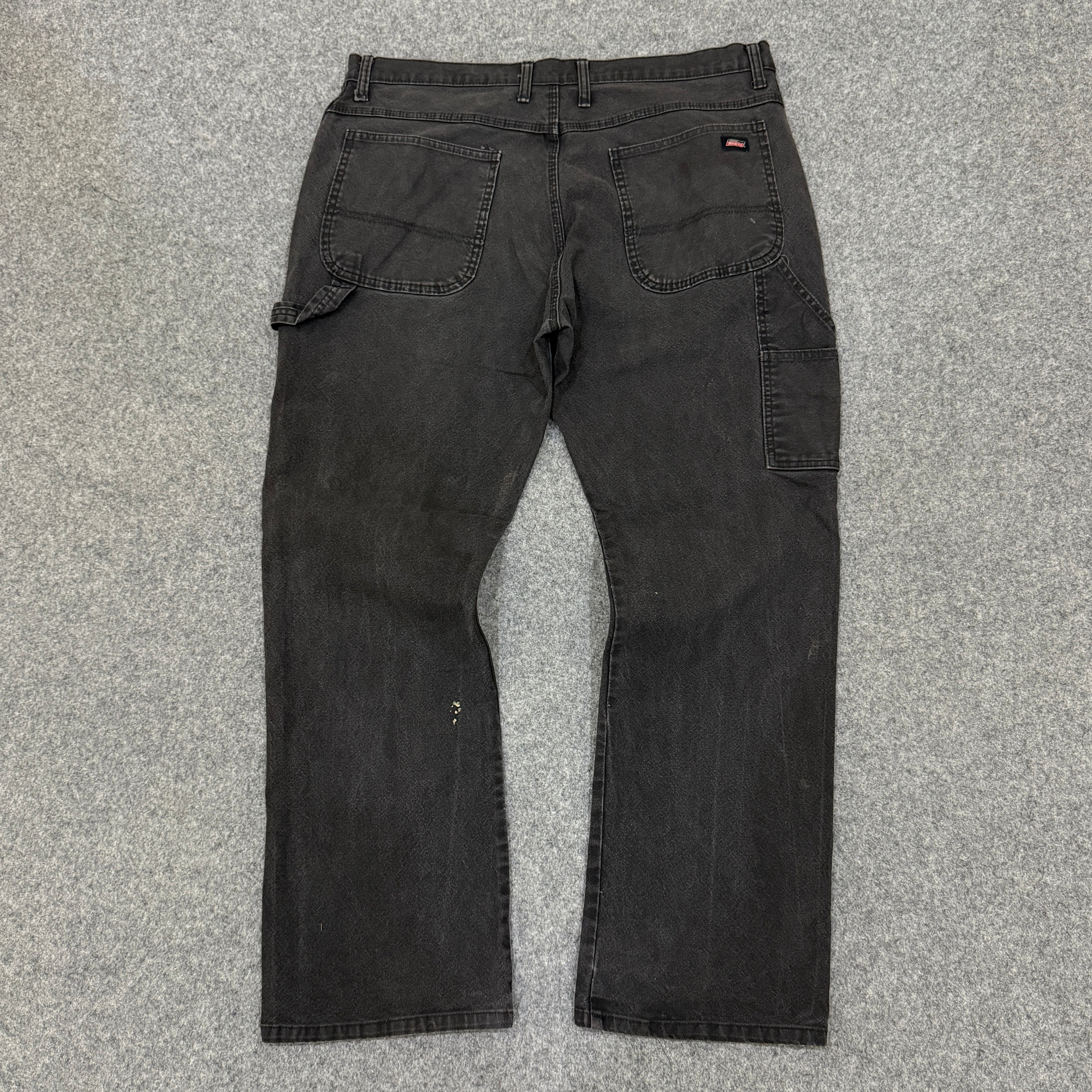 DICKIES (145)